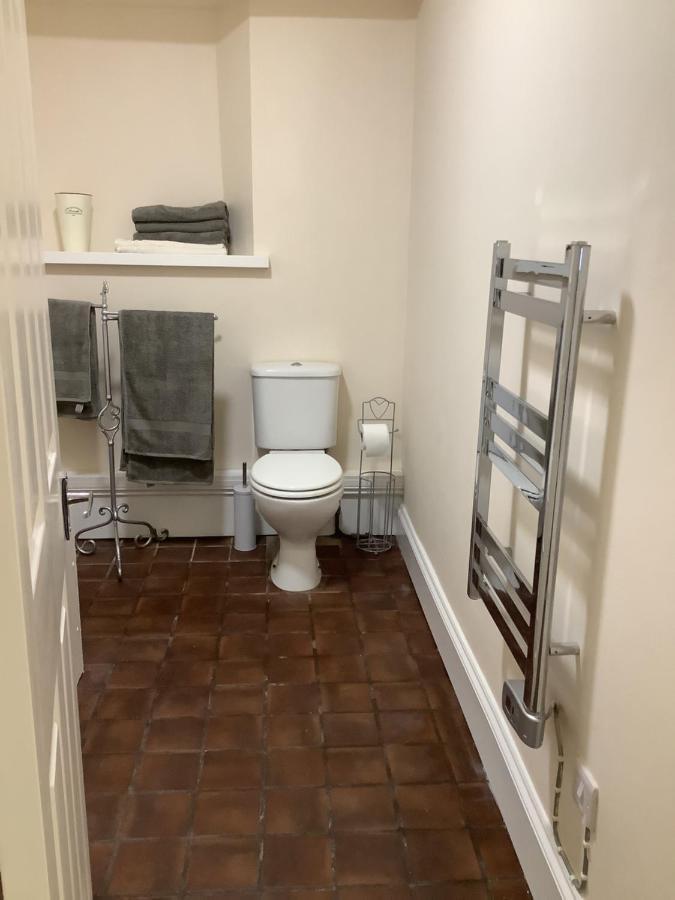 1 - Bed Ground Floor Apartment Tenby Eksteriør bilde